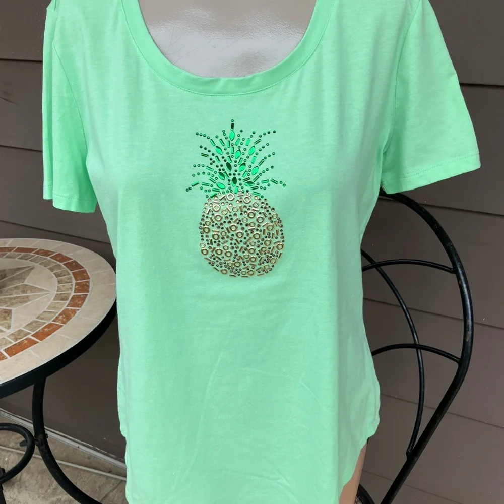💥 3 for $15 Pineapple Embellished Women's Tee - Picture 1 of 5